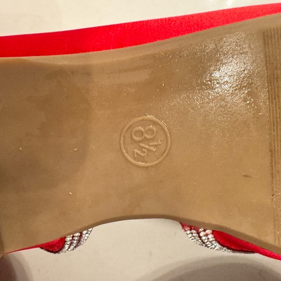 Women size 8.5, red color, A New Day brand, Juliette bow flats. - Picture 8 of 9